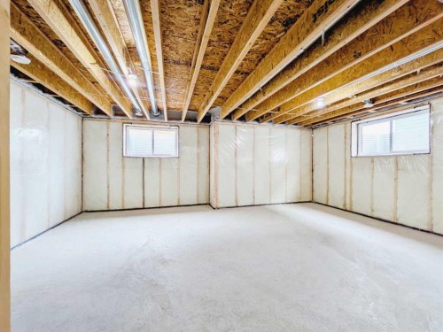 75 Versant Rise Sw, Calgary, AB 