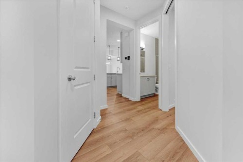 75 Versant Rise Sw, Calgary, AB 