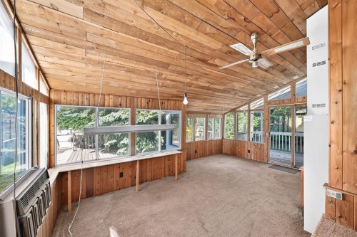 1104 Southglen Drive Sw, Calgary, AB 