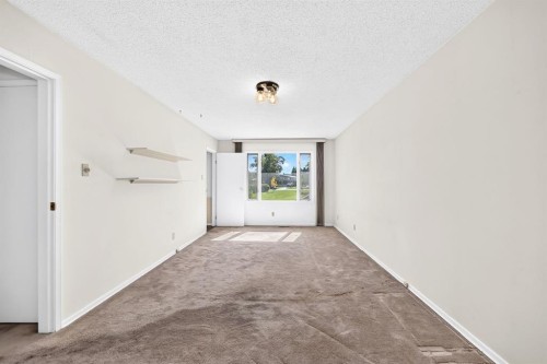 1104 Southglen Drive Sw, Calgary, AB 