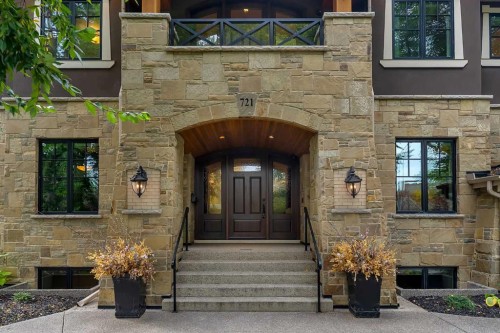 721 Riverdale Avenue Sw, Calgary, AB 