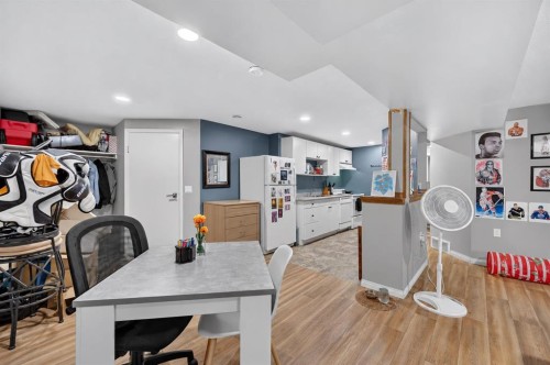 3248 Doverville Crescent Se, Calgary, AB 