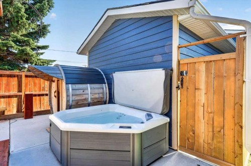 3248 Doverville Crescent Se, Calgary, AB 