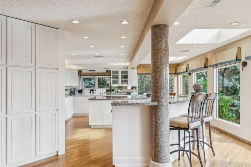 20 Silver Creek Place Nw, Calgary, AB 