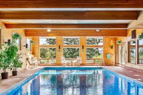 20 Silver Creek Place Nw, Calgary, AB 