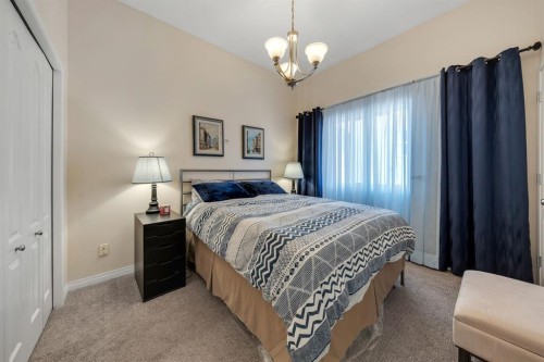 41 Evercreek Bluffs Crescent Sw, Calgary, AB 