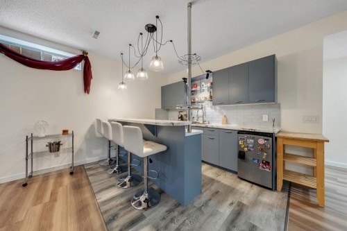 41 Evercreek Bluffs Crescent Sw, Calgary, AB 