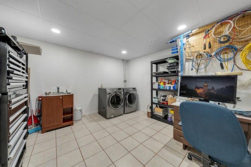 41 Evercreek Bluffs Crescent Sw, Calgary, AB 
