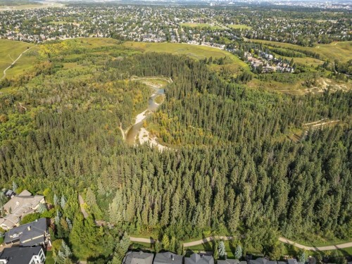 41 Evercreek Bluffs Crescent Sw, Calgary, AB 