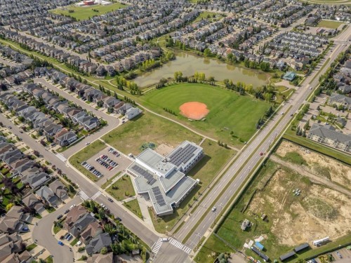 41 Evercreek Bluffs Crescent Sw, Calgary, AB 