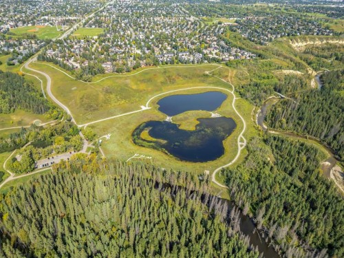 41 Evercreek Bluffs Crescent Sw, Calgary, AB 