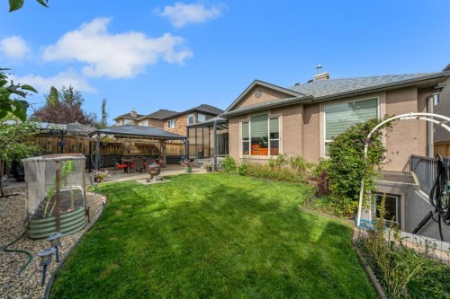 41 Evercreek Bluffs Crescent Sw, Calgary, AB 
