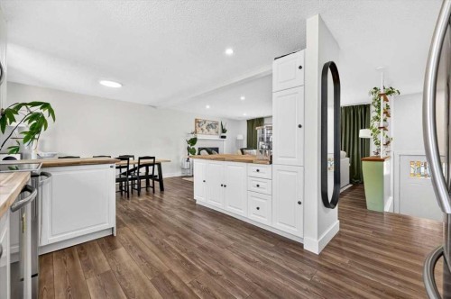 1011 32 Street Se, Calgary, AB 