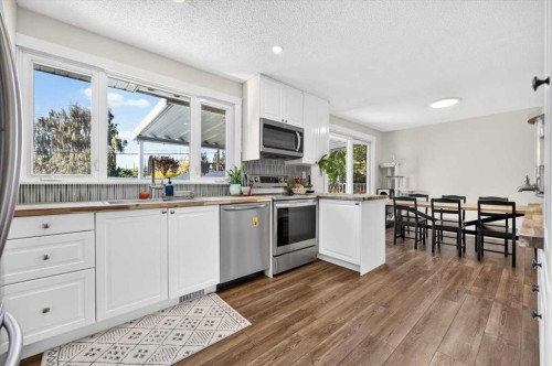 1011 32 Street Se, Calgary, AB 