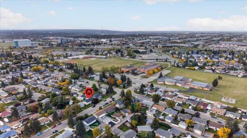 1011 32 Street Se, Calgary, AB 