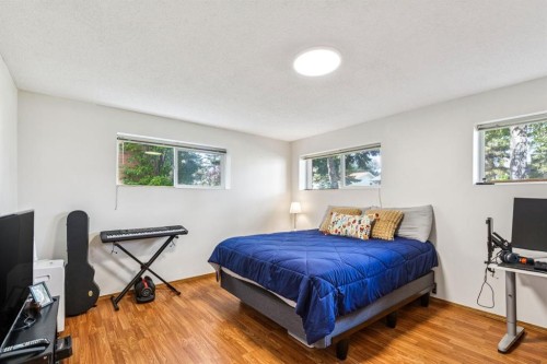 532 Queensland Circle Se, Calgary, AB 