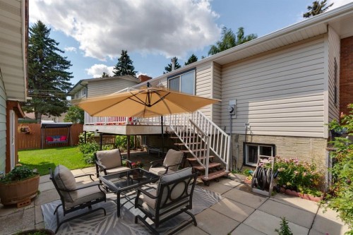 532 Queensland Circle Se, Calgary, AB 