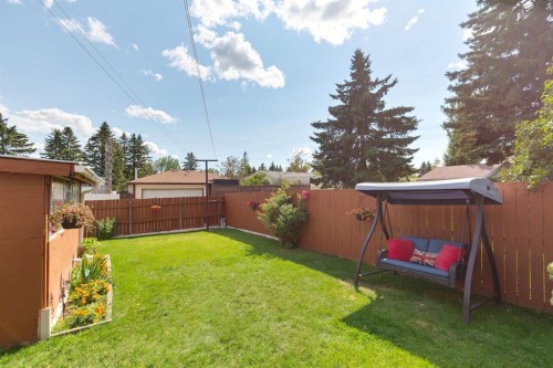 532 Queensland Circle Se, Calgary, AB 
