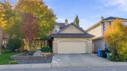 212 Everglade Circle SW Calgary, AB T2Y 4N5