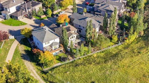 212 Everglade Circle Sw, Calgary, AB 