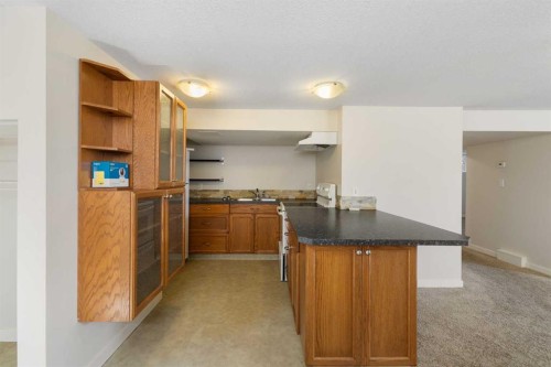 1741 24 Street Sw, Calgary, AB 