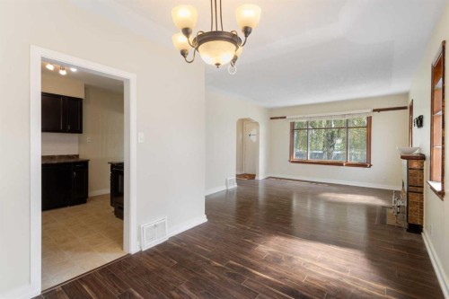 1741 24 Street Sw, Calgary, AB 
