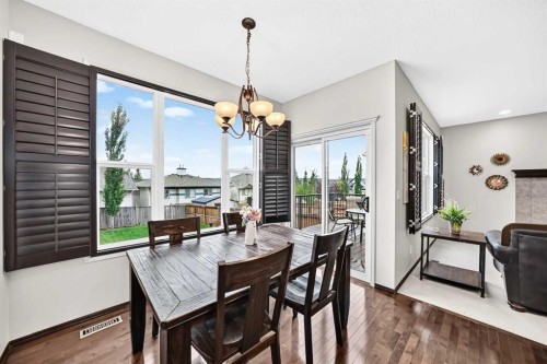 27 Pantego Way Nw, Calgary, AB 