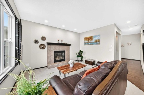 27 Pantego Way Nw, Calgary, AB 