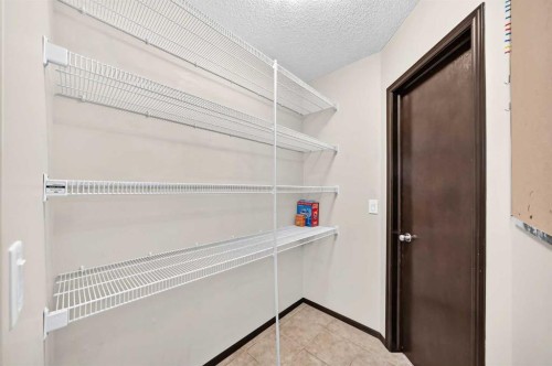 27 Pantego Way Nw, Calgary, AB 