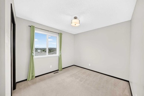27 Pantego Way Nw, Calgary, AB 