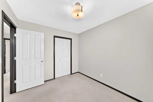 27 Pantego Way Nw, Calgary, AB 