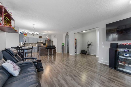 148 Springmere Way, Chestermere, AB 