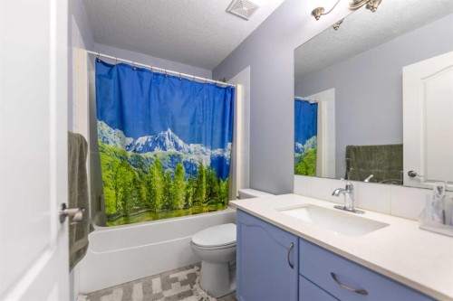 148 Springmere Way, Chestermere, AB 