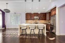 28 Cimarron Estates Manor Okotoks, AB T1S 0C6