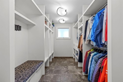 1215 Varsity Estates Drive Nw, Calgary, AB 