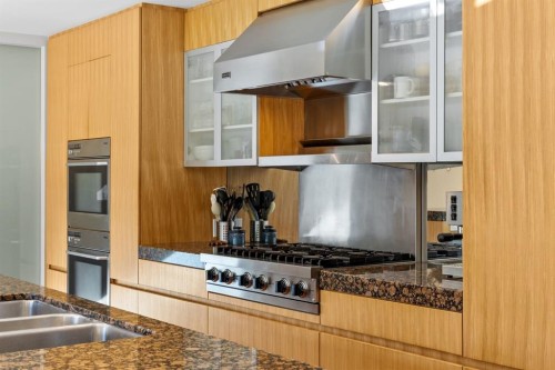 1215 Varsity Estates Drive Nw, Calgary, AB 