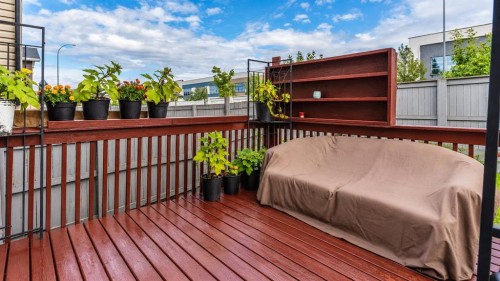 226 Saddlecrest Close, Calgary, AB 