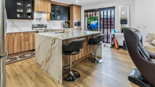 226 Saddlecrest Close, Calgary, AB 