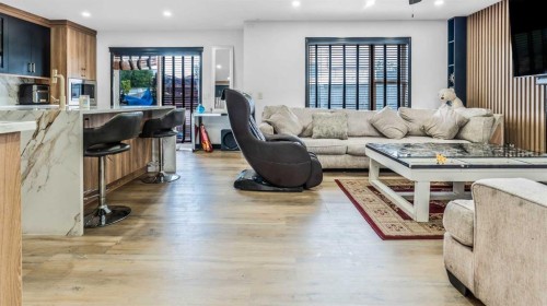 226 Saddlecrest Close, Calgary, AB 