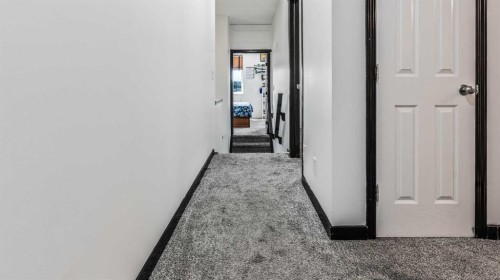 226 Saddlecrest Close, Calgary, AB 