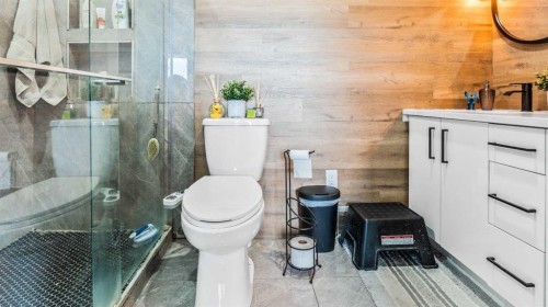 226 Saddlecrest Close, Calgary, AB 