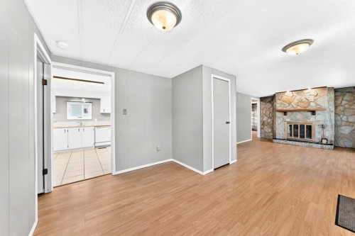 127 Huntwell Place Ne, Calgary, AB 