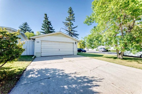 127 Huntwell Place Ne, Calgary, AB 