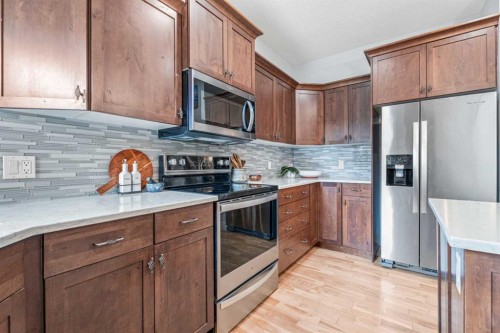 295 Aspen Hills Close Sw, Calgary, AB 