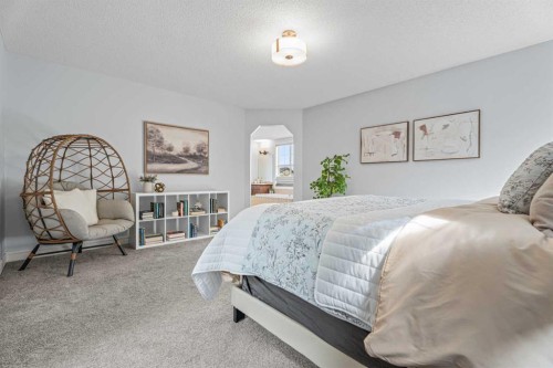 295 Aspen Hills Close Sw, Calgary, AB 