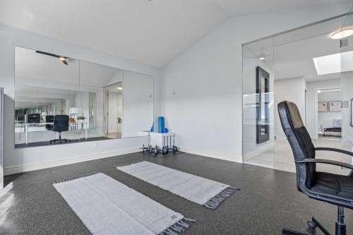 295 Aspen Hills Close Sw, Calgary, AB 