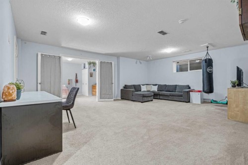 295 Aspen Hills Close Sw, Calgary, AB 