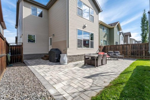 295 Aspen Hills Close Sw, Calgary, AB 