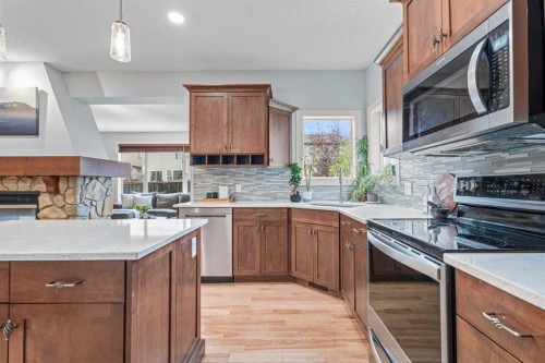 295 Aspen Hills Close Sw, Calgary, AB 