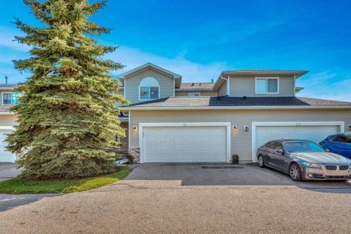 157 Hillview Terrace  Strathmore, AB T1P 1X2